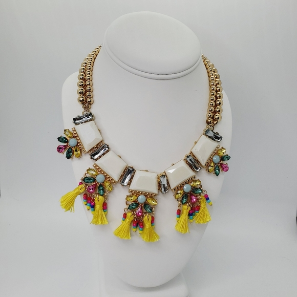 NEW 18" GOLD STONE CRYSTAL TASSELS NECKLACE MACYS - Picture 9 of 10